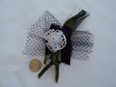 Broche fleur blanche n&deg;12
